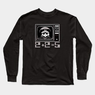 2+2=5 (Black/White) The Big Tom is Watching you Long Sleeve T-Shirt
